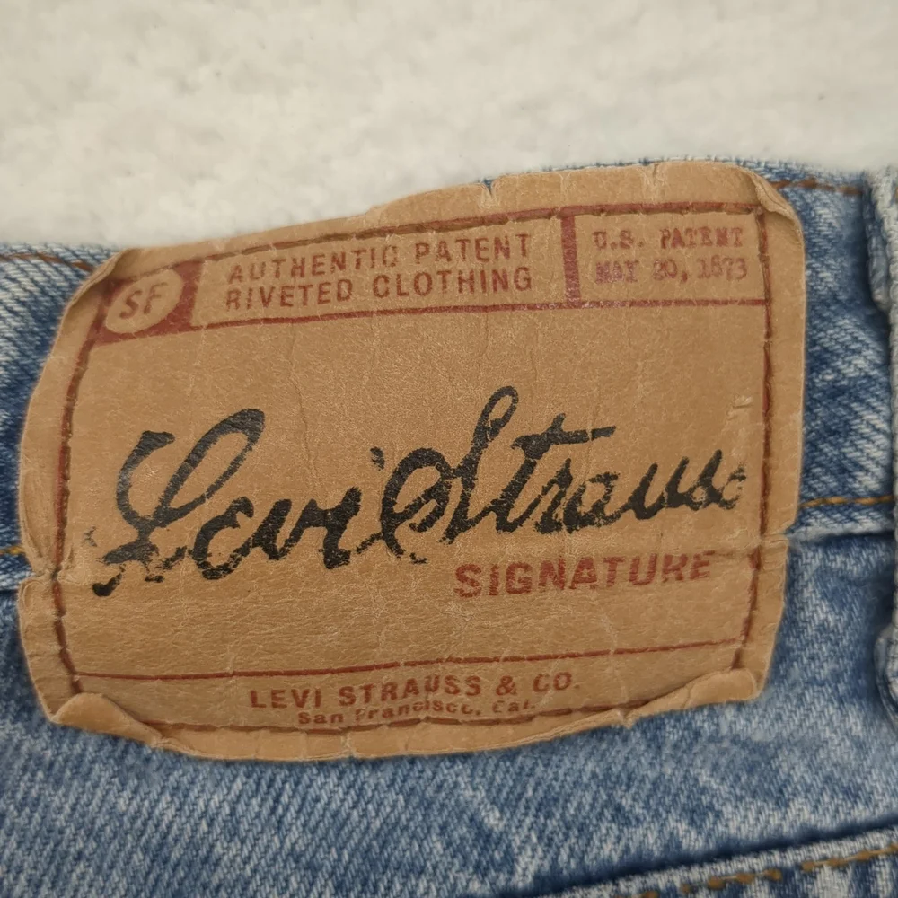 Levi Strauss Signature Shorts Mens 46 Relaxed Fit Blue Denim Jean Cutoff Casual